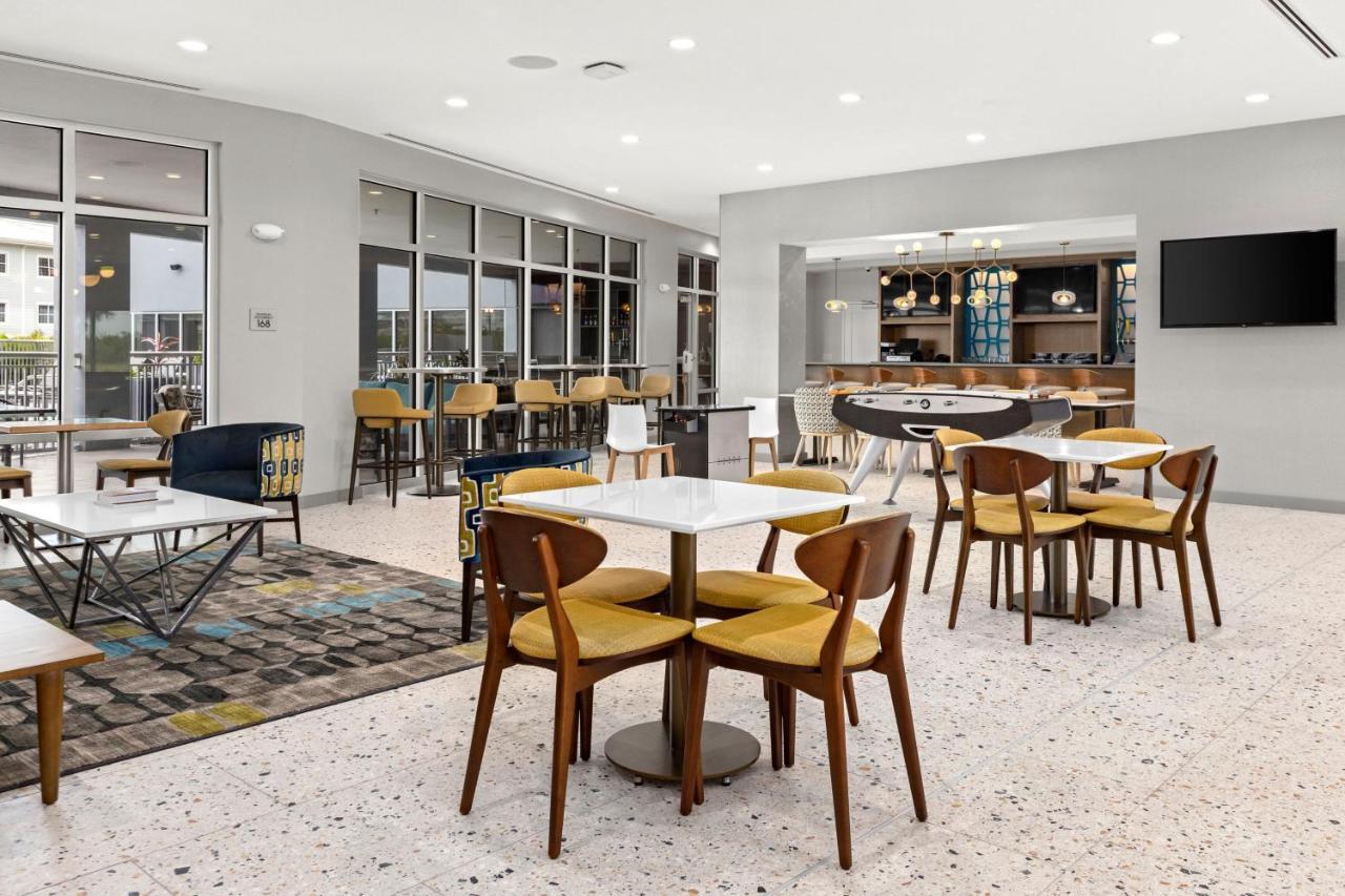 Towneplace Suites By Marriott Cape Canaveral Cocoa Beach Экстерьер фото