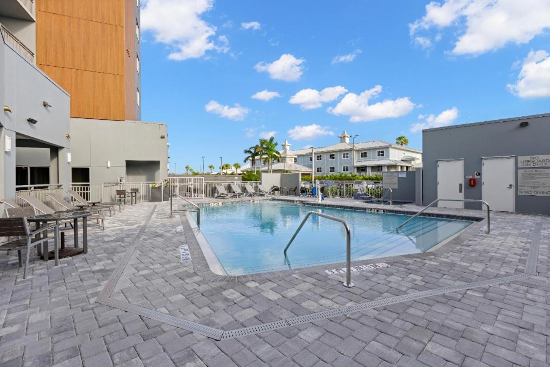 Towneplace Suites By Marriott Cape Canaveral Cocoa Beach Экстерьер фото