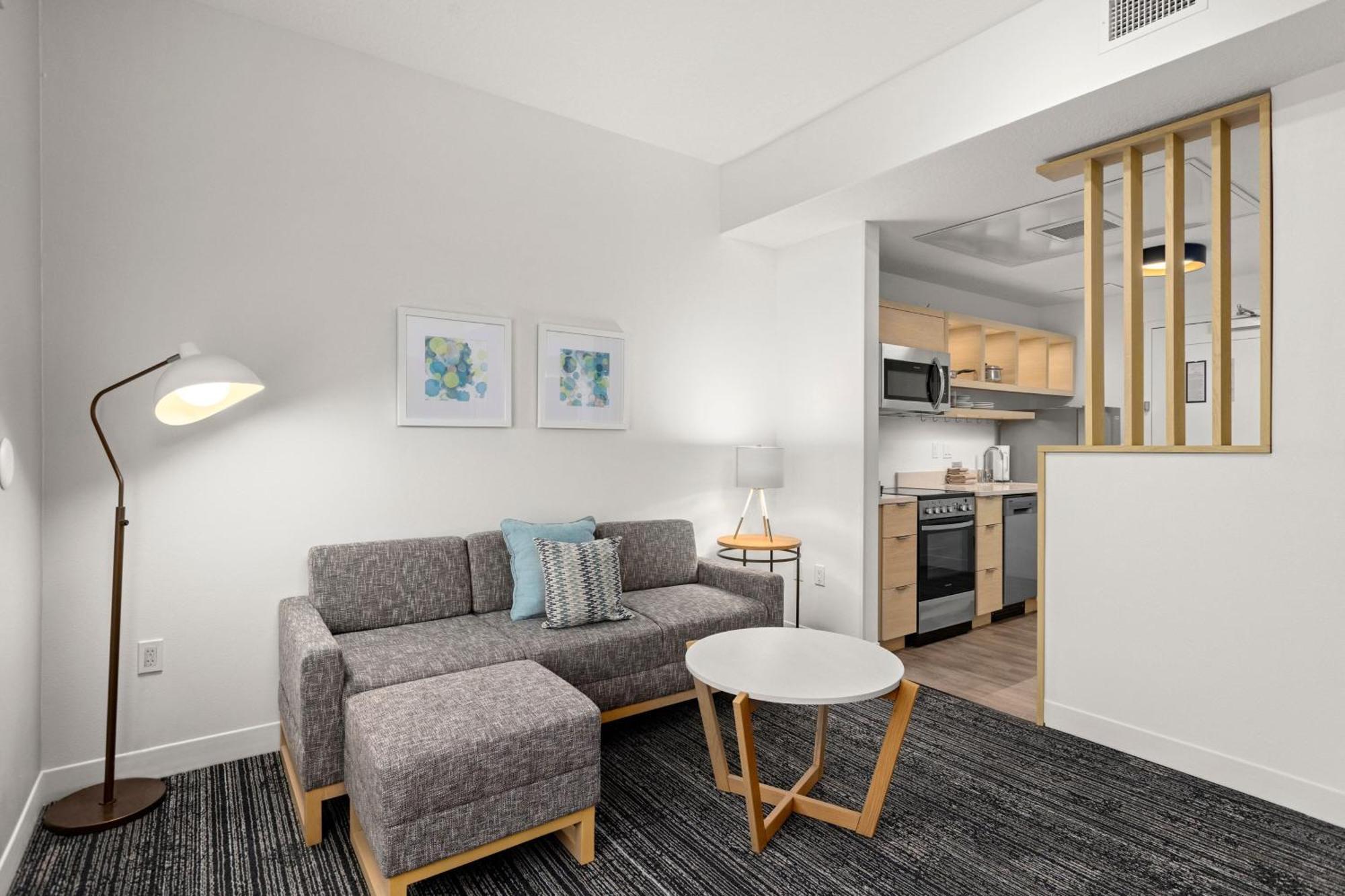 Towneplace Suites By Marriott Cape Canaveral Cocoa Beach Экстерьер фото
